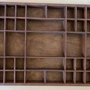 Étagère murale pour miniatures