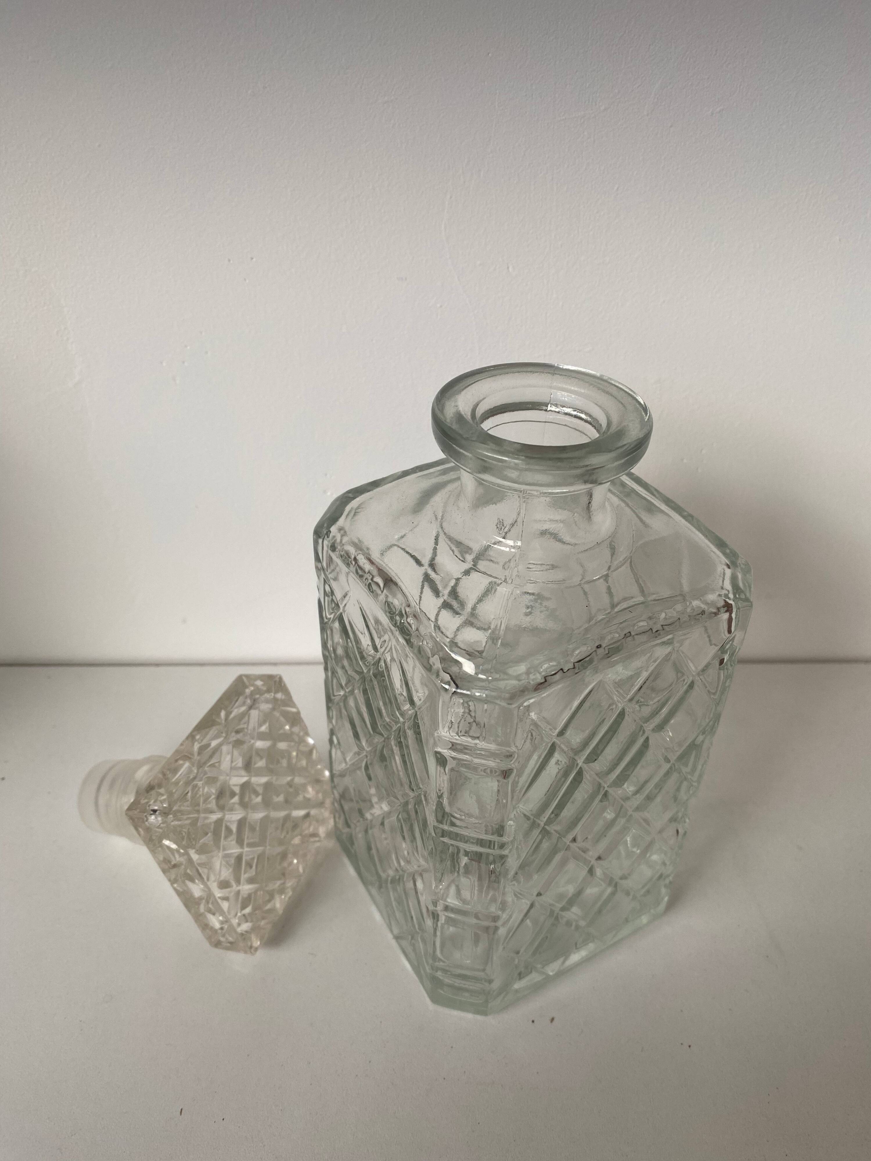 Chiseled glass whiskey decanter