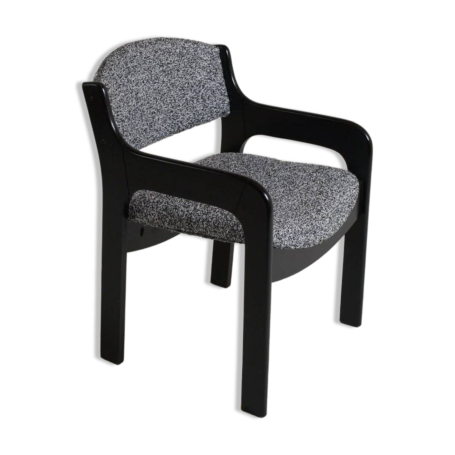 Chaise dans le goût de Eero Aarnio
