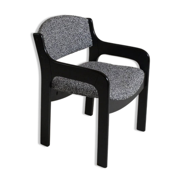 Chair in the style of Eero Aarnio