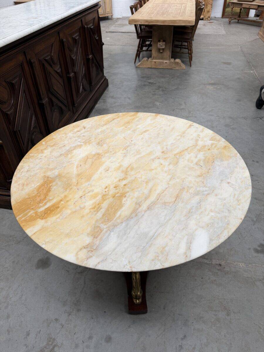 Table en laiton et onyx années 50