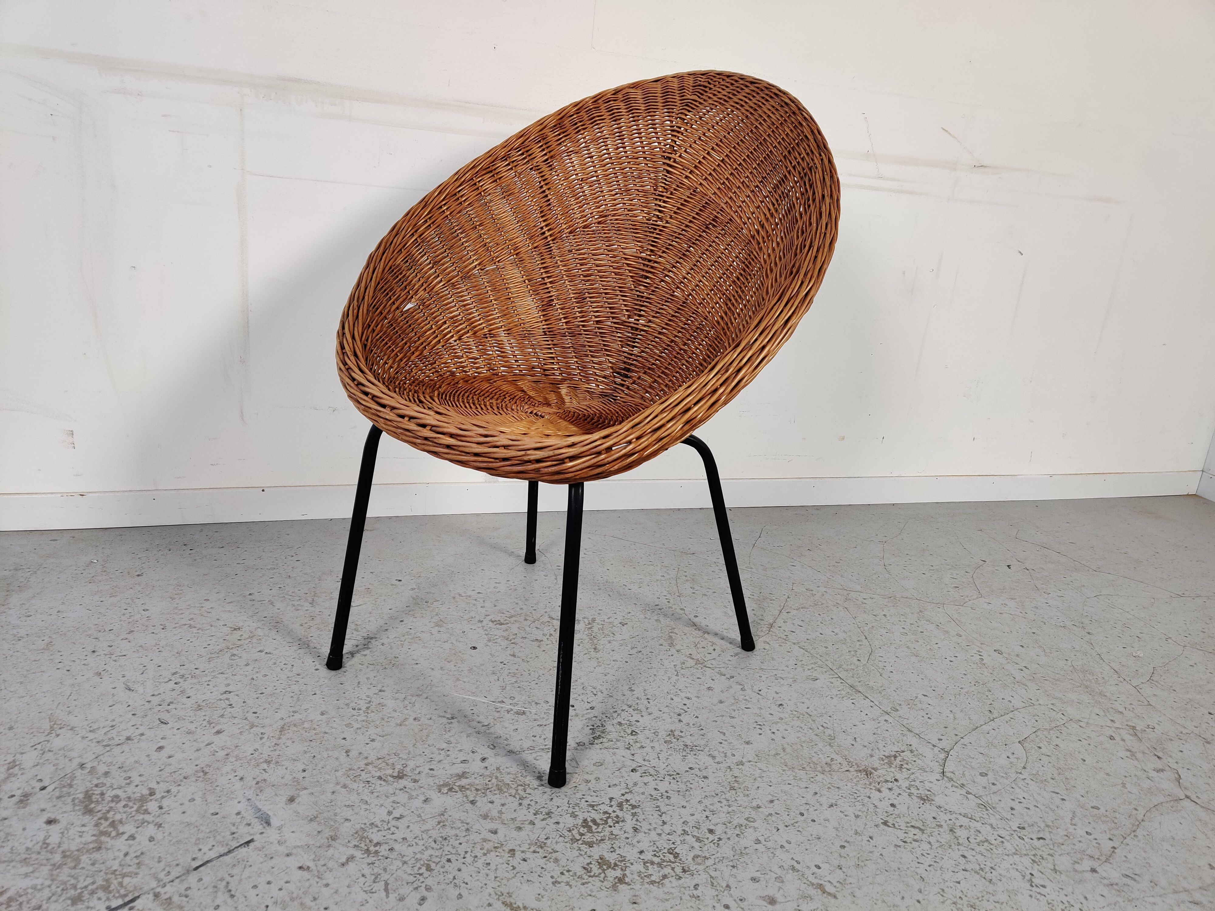 Vintage wicker and metal basket armchair, 60s/70s