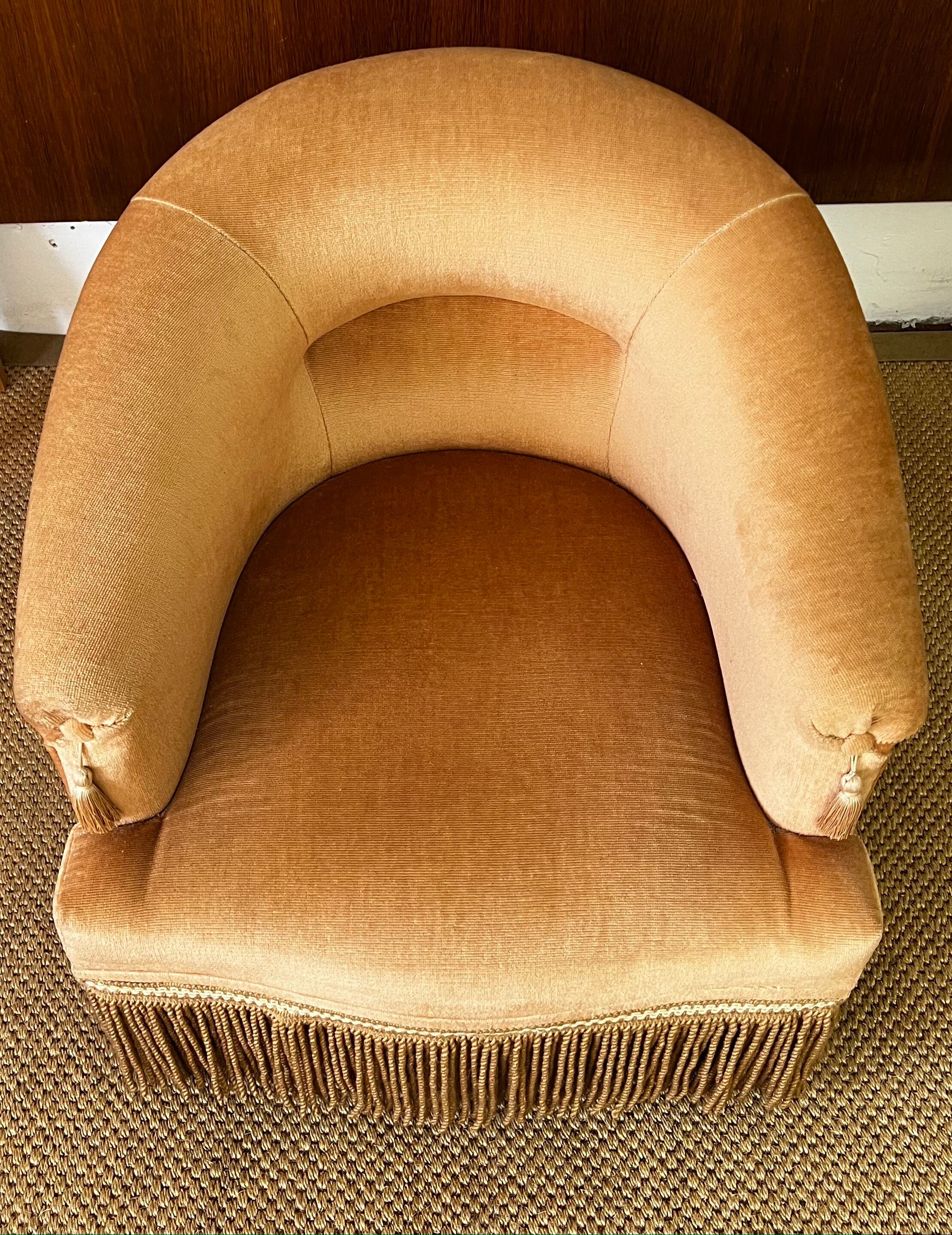 Yellow velvet toad armchair