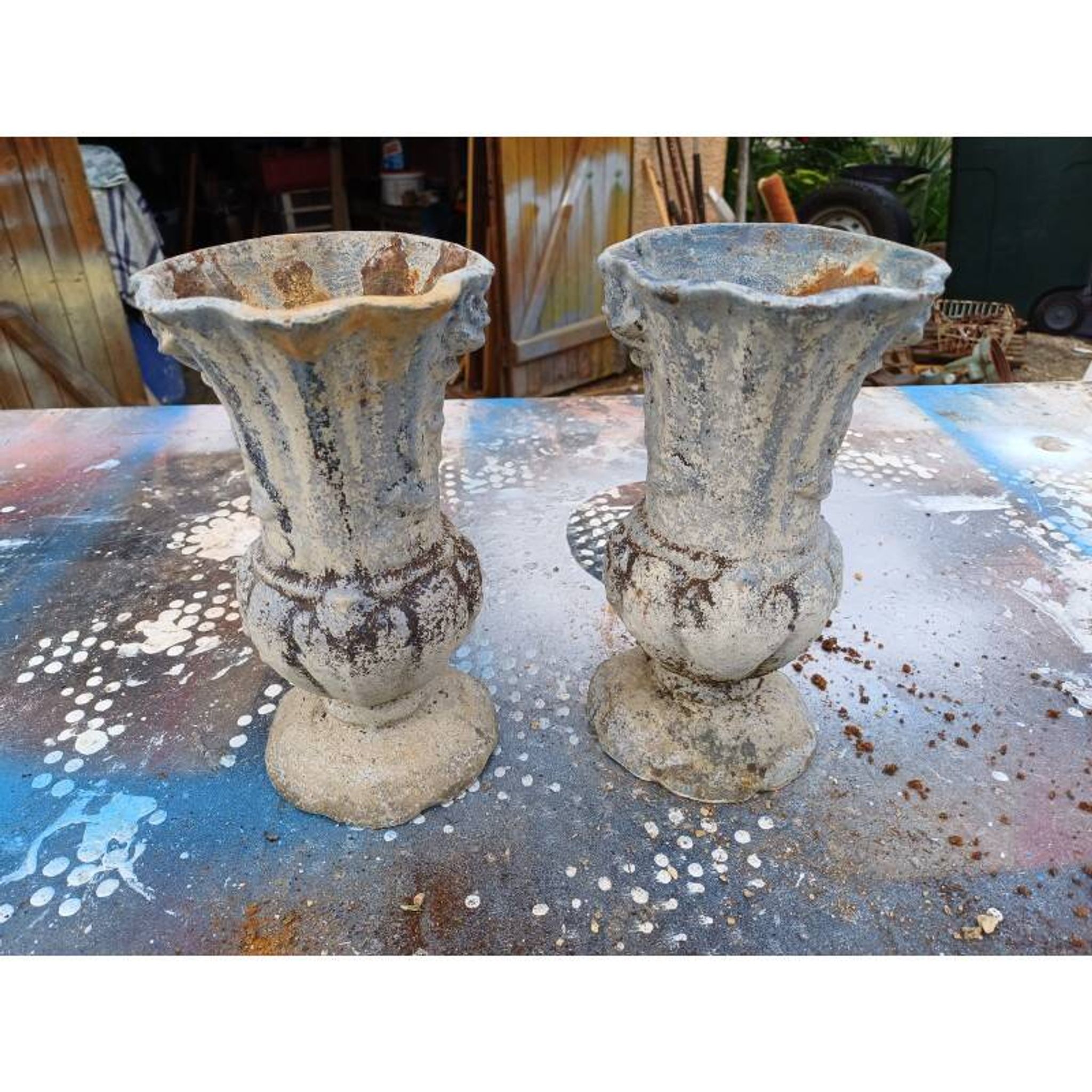 Pair of cast iron vases from 1900 from Charleville-Mézières