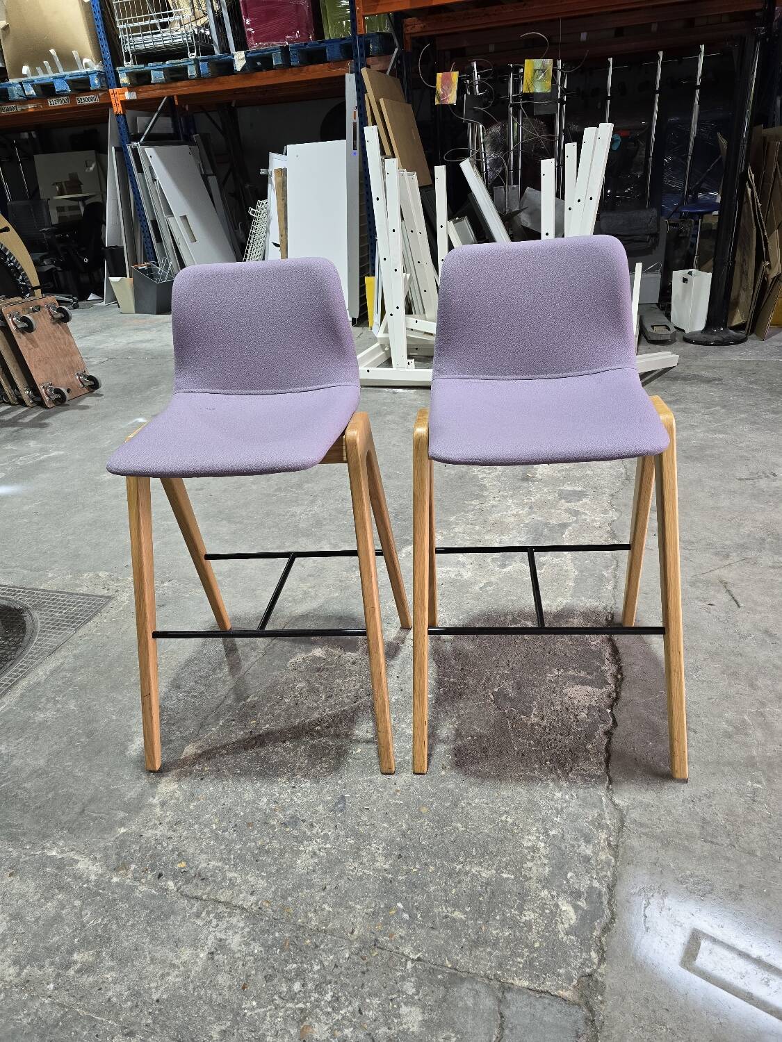 Viv Wood High Chair: Elegance and Versatility Redefined