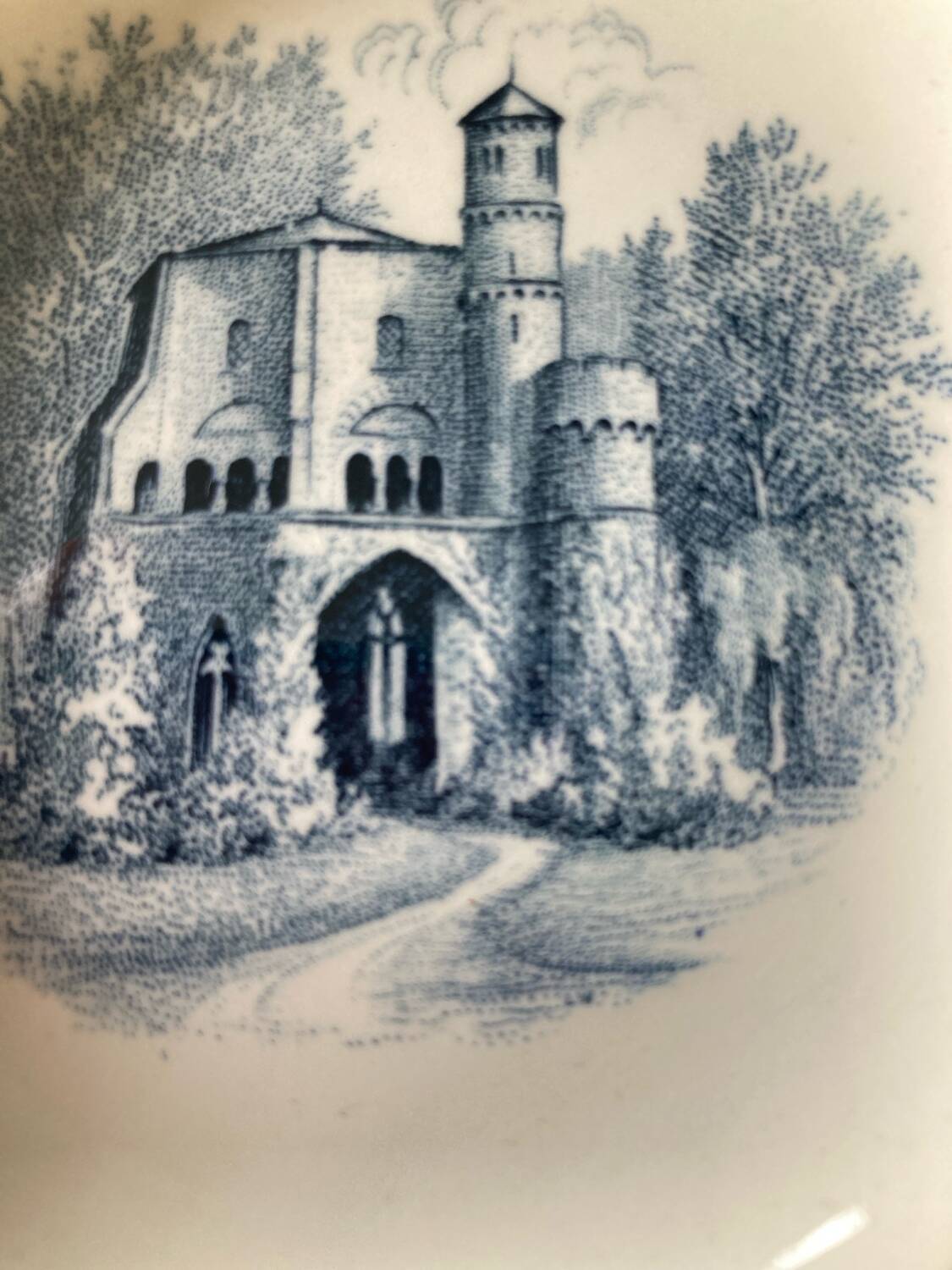 Lot 5 Bowls/ring sizes castles New Year 1958 Villeroy&Boch