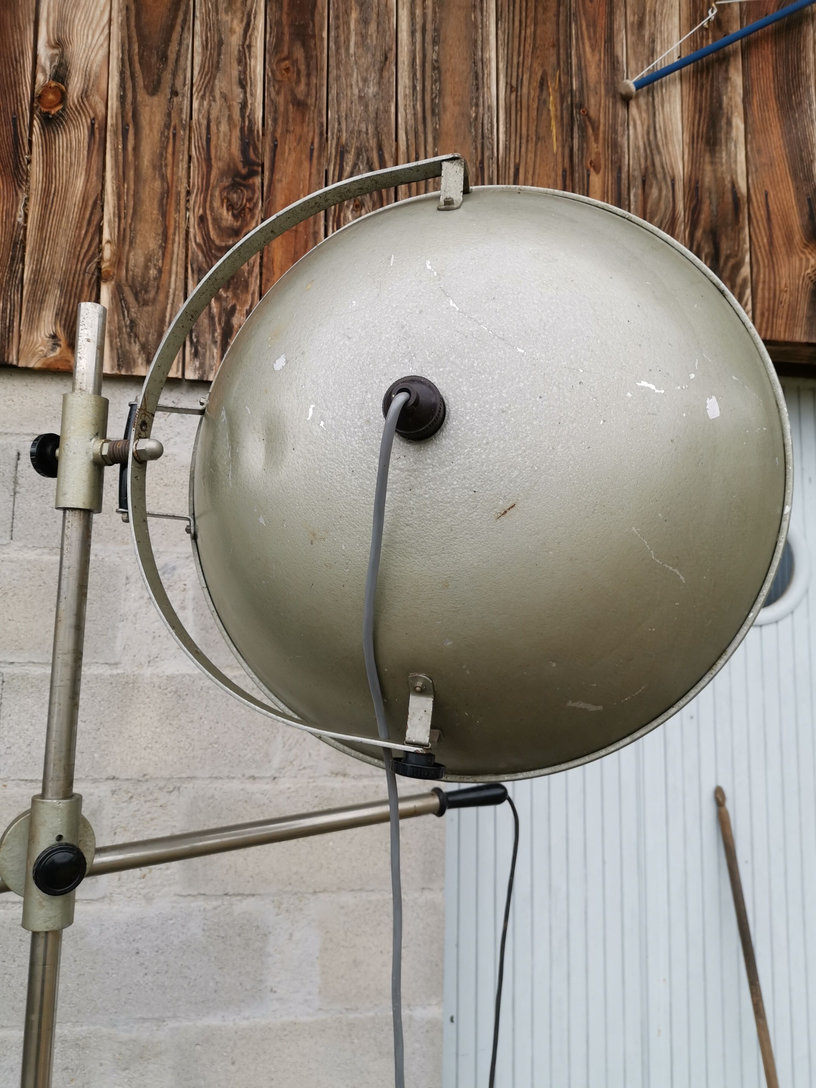 Set of 3 projectors on a matte brand Narita ciné photo from the factories of Vincennes