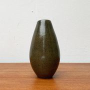 East German pottery vase from the mid-century GDR by VEB Coswig Keramik, 1960s.