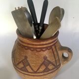 Berber terracotta engobe red