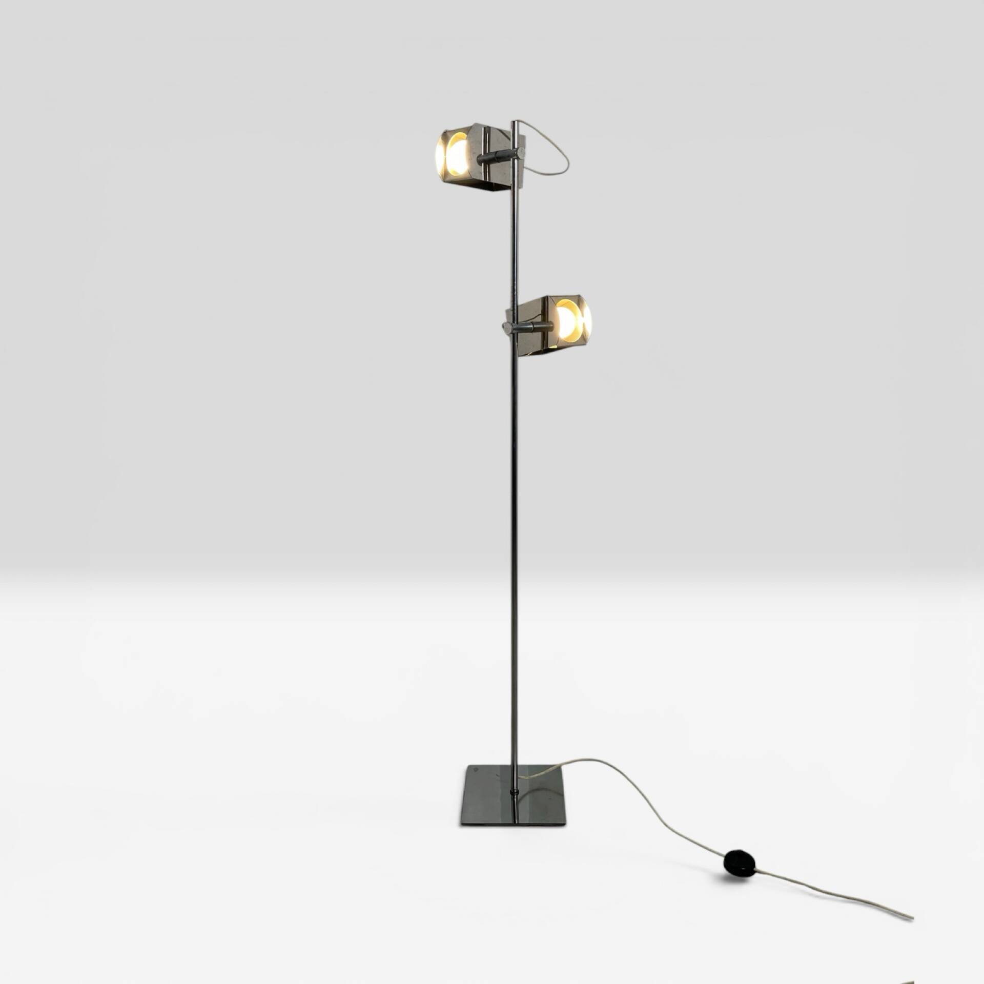 1970s two-spot floor lamp