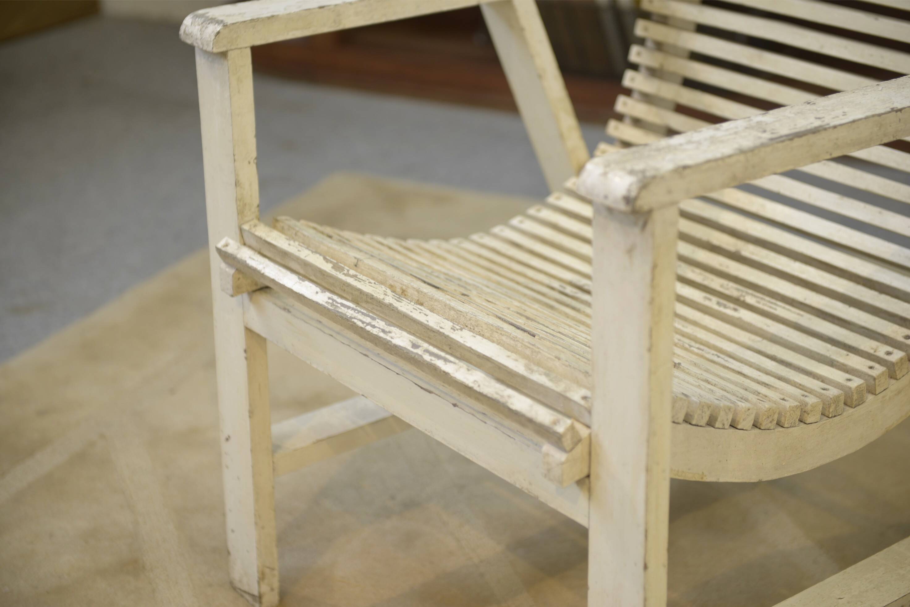 Paire de fauteuils en bois 1950’s