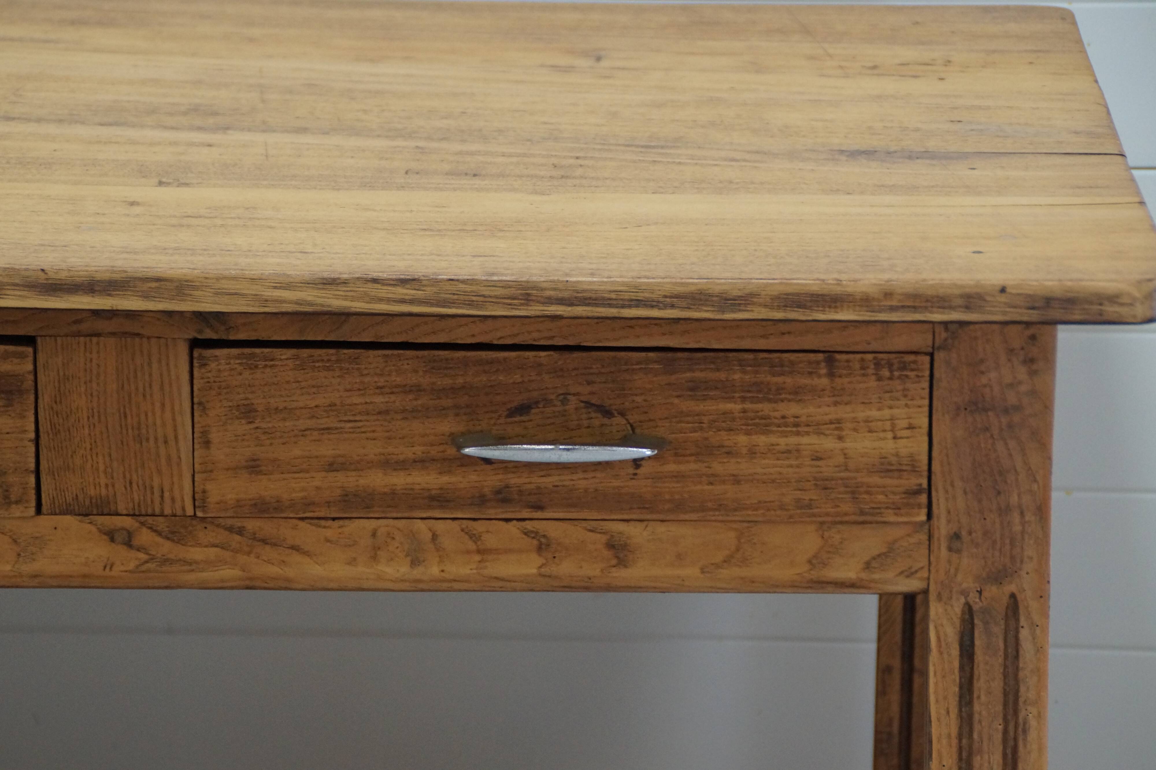 Table de ferme