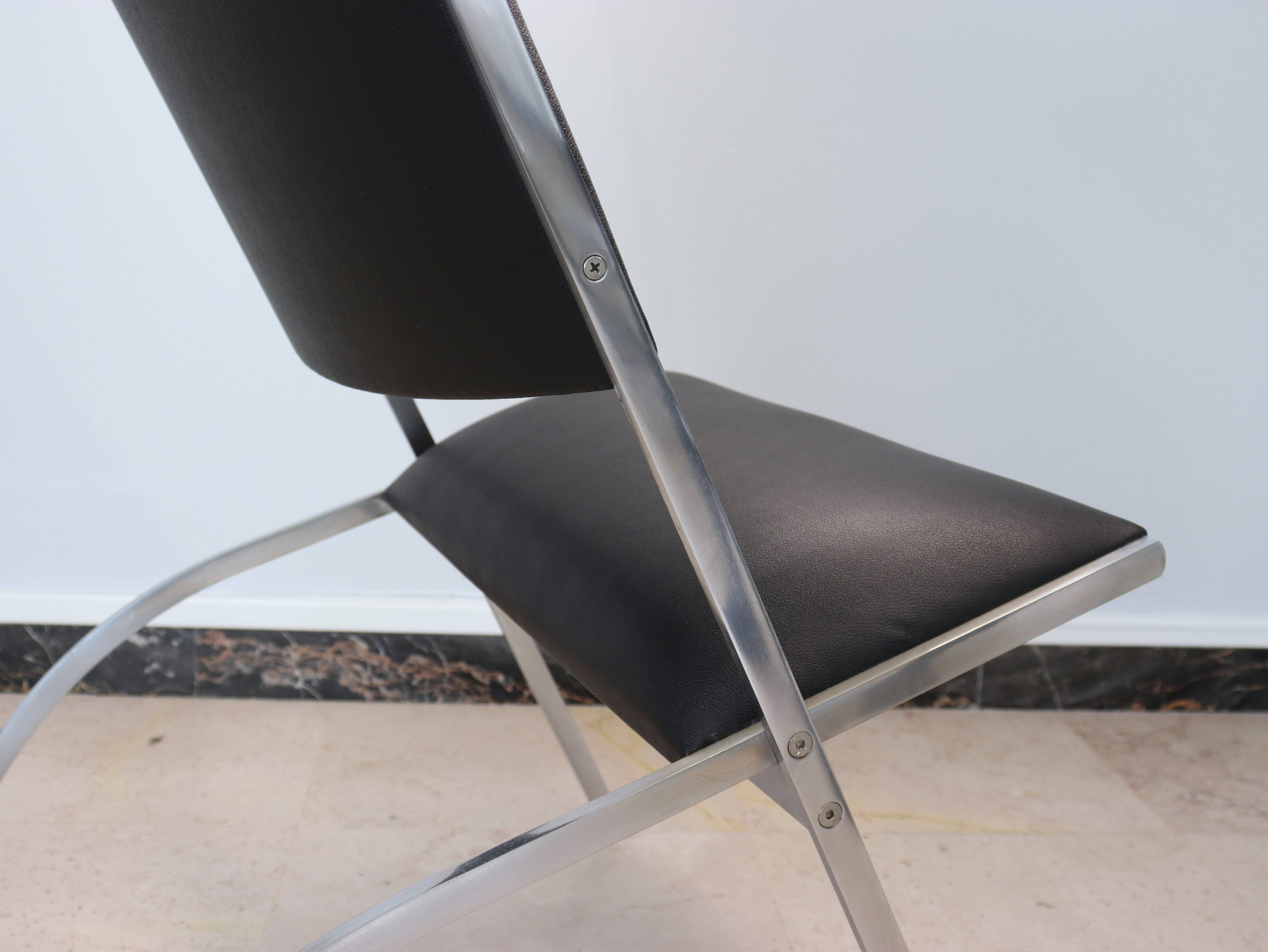 Pair of "Gabriella chairs" by Gio Ponti
