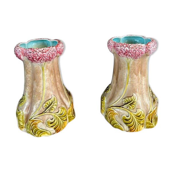 Paire de vases style Art Nouveau en faïence, XXème siècle