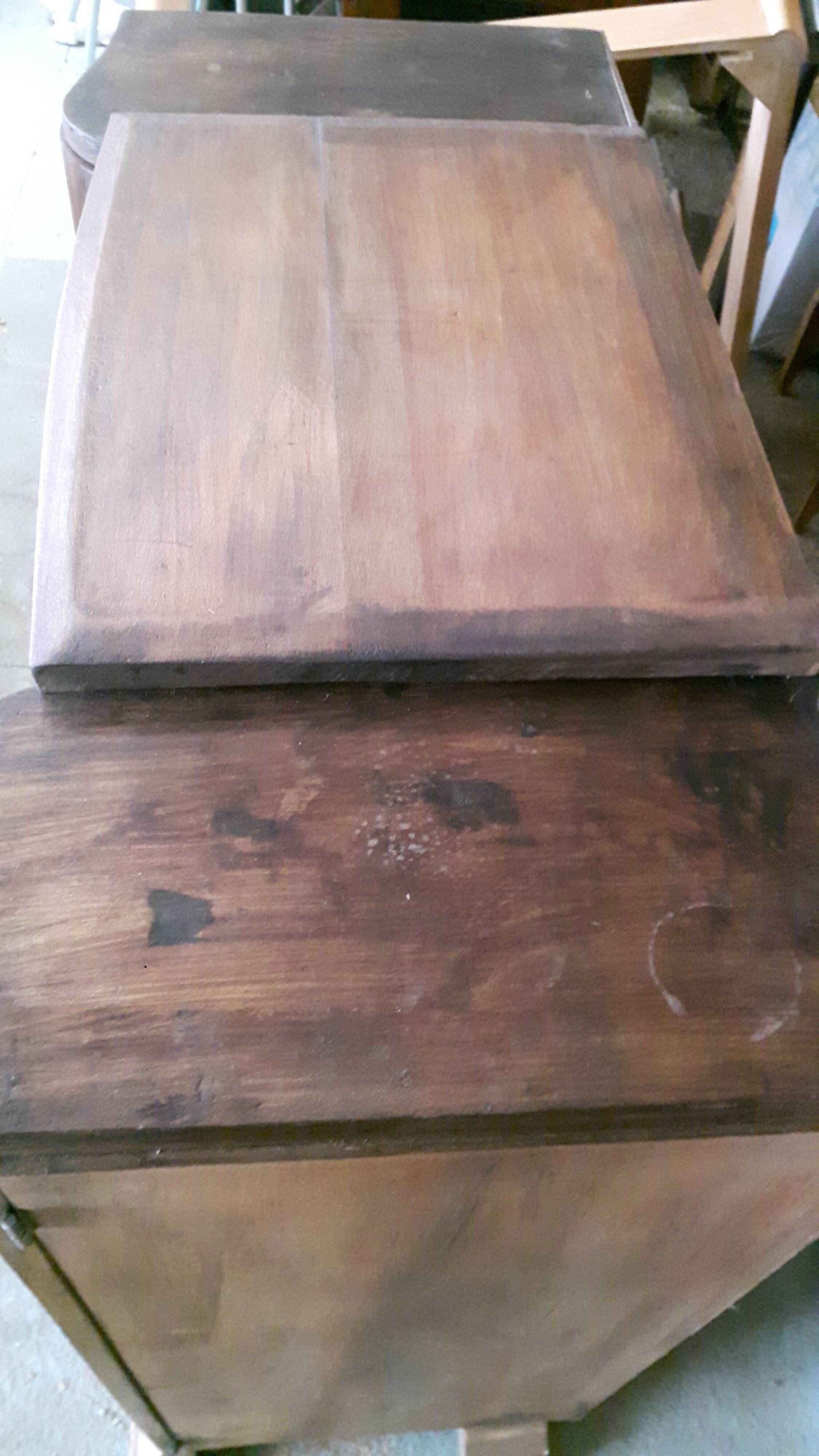 Furniture art deco phonograph