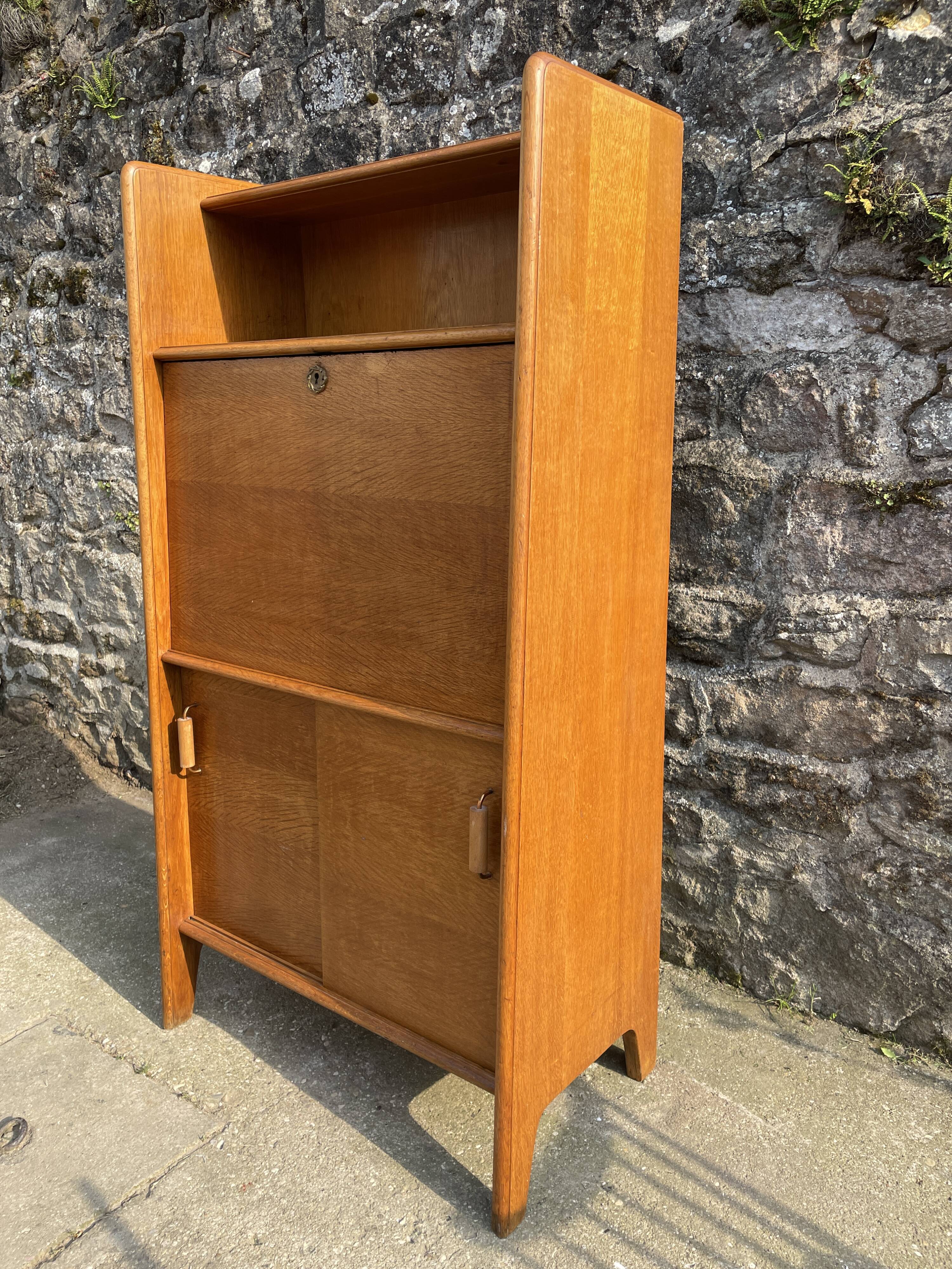 Secrétaire en bois blond 1960