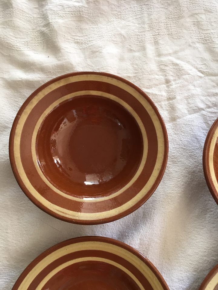 Together six years 70 terracotta plates