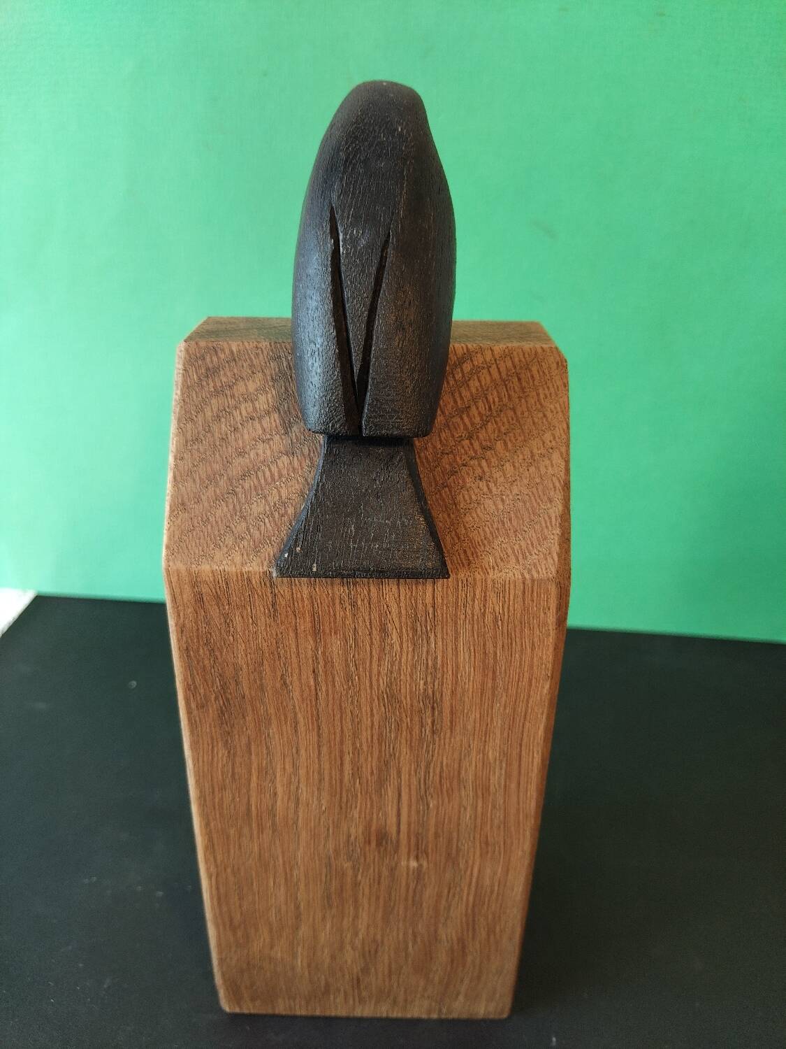 Pair of sculpted oak bookends – The Crow and the Fox