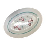 plat en faïence fleuri