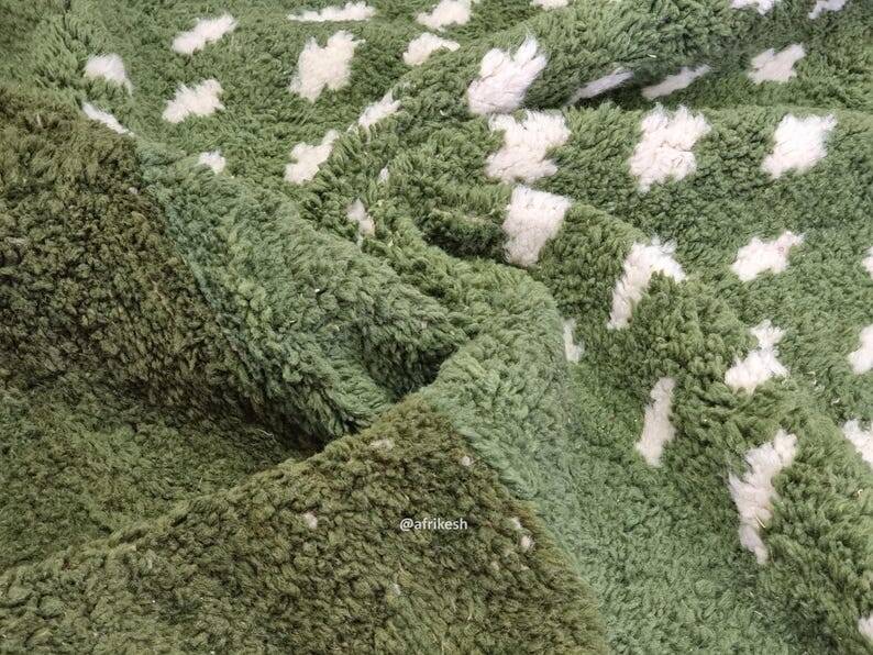 GREEN RUG, magnificent Moroccan rug, 150/250cm