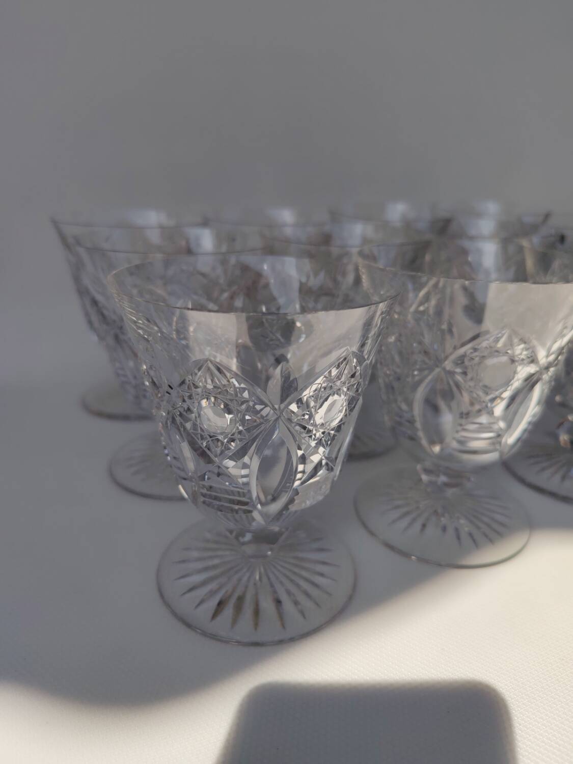 12 Baccarat crystal water and wine glasses, Beaujeu model, mid-20th century.