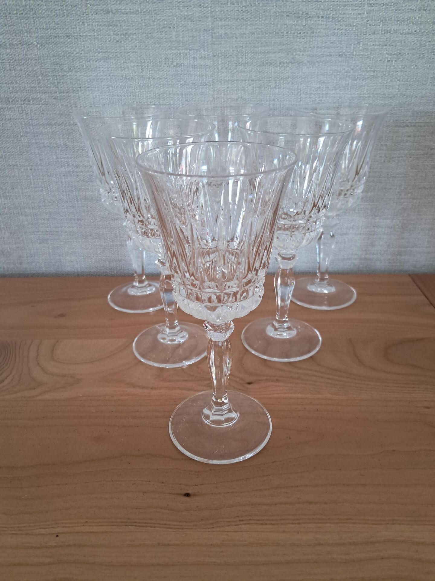 6 crystal glasses from Arques Model Villeneuve