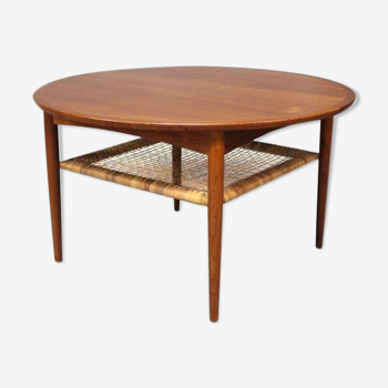 Table basse en teck avec étagère de cordon estampillée « Møbelintarsia », années 1950