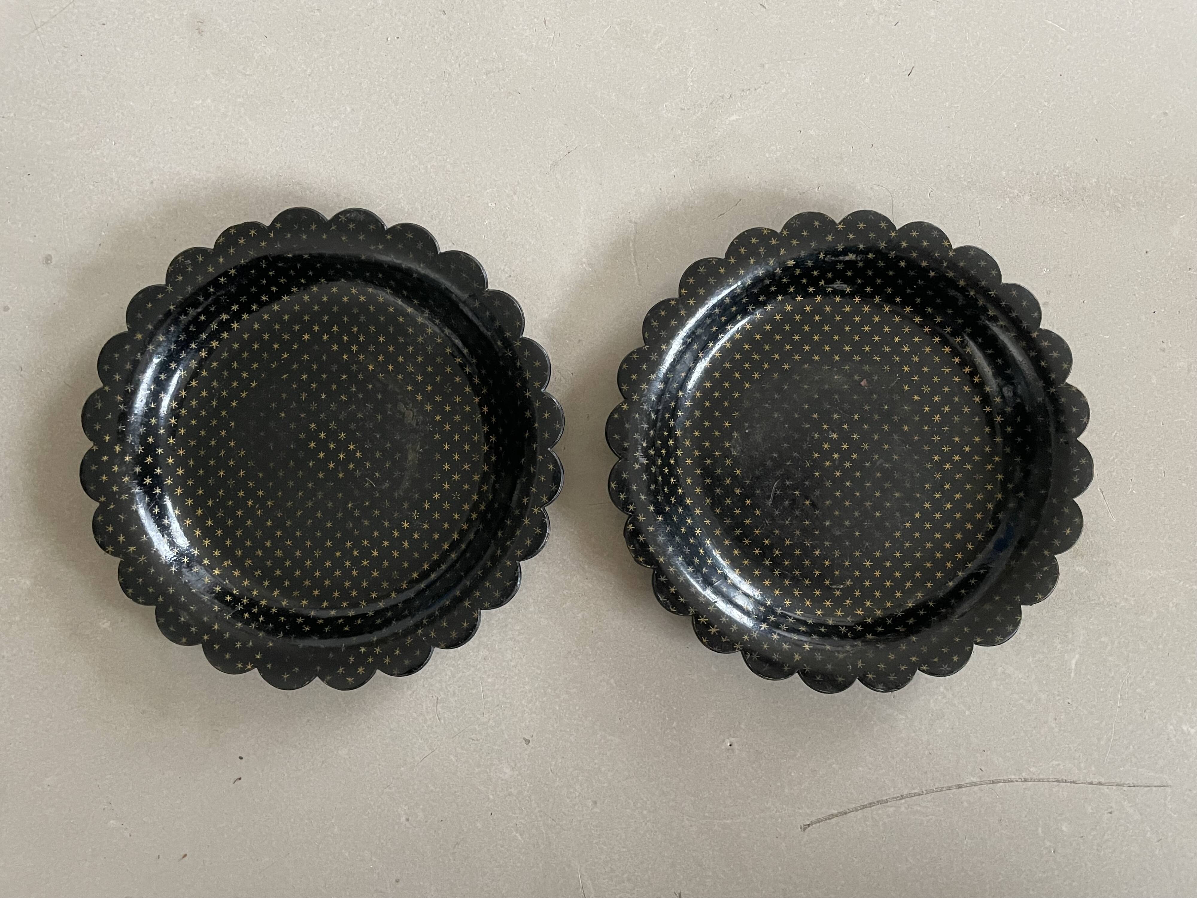 Lot de 2 coupelles carton bouilli Napoléon III