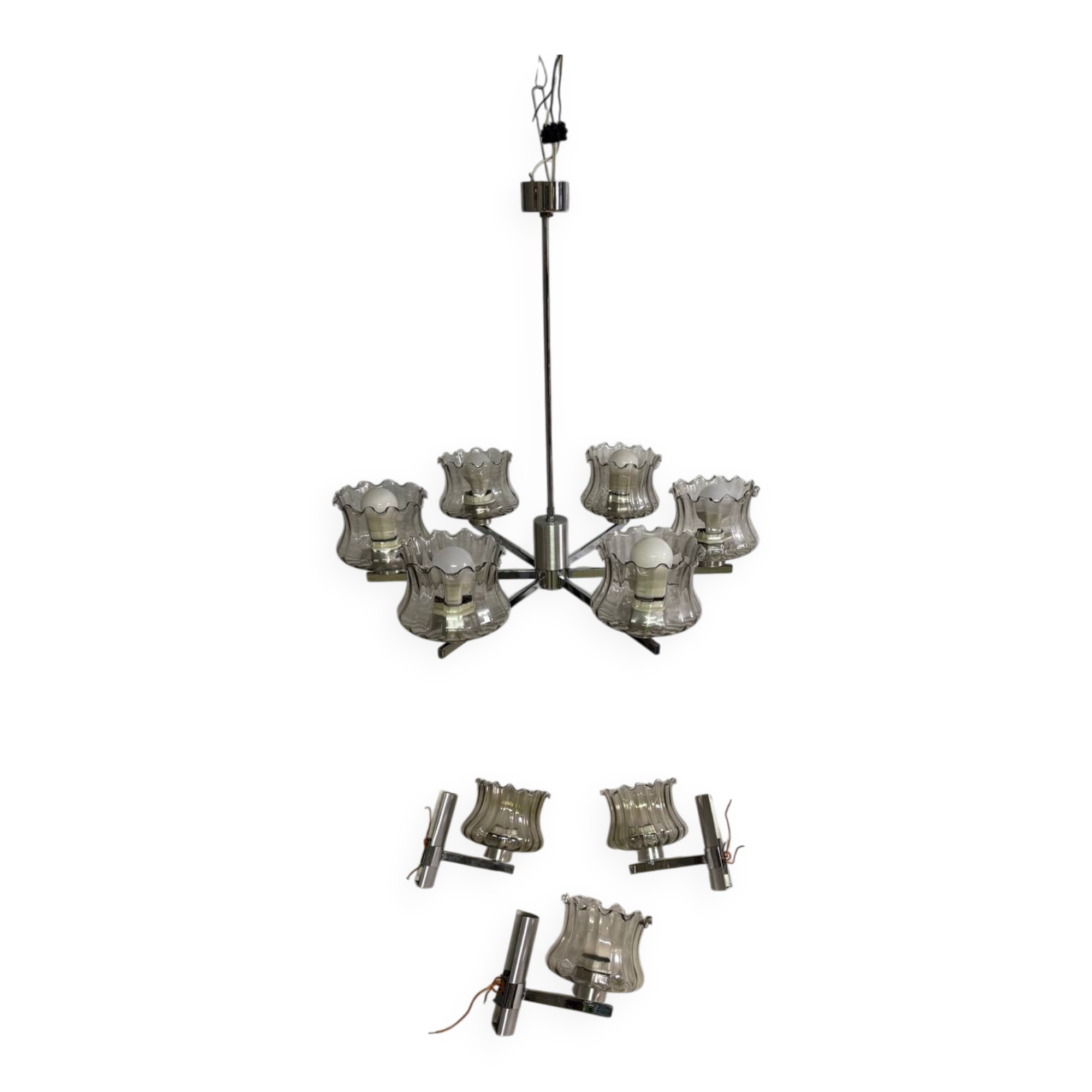 Vintage suspension and wall lights