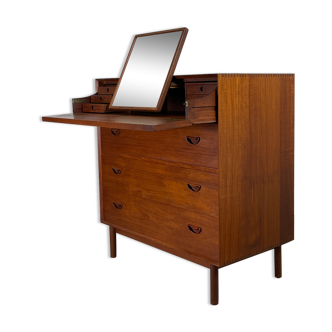 Danish teak dresser & chest of drawers by Hvidt & Mølgaard-nielsen