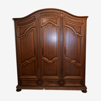 Cabinet in cherry