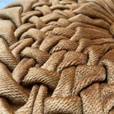 Vintage round cushion in pleated velvet