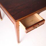 Coffee table with 4 drawers