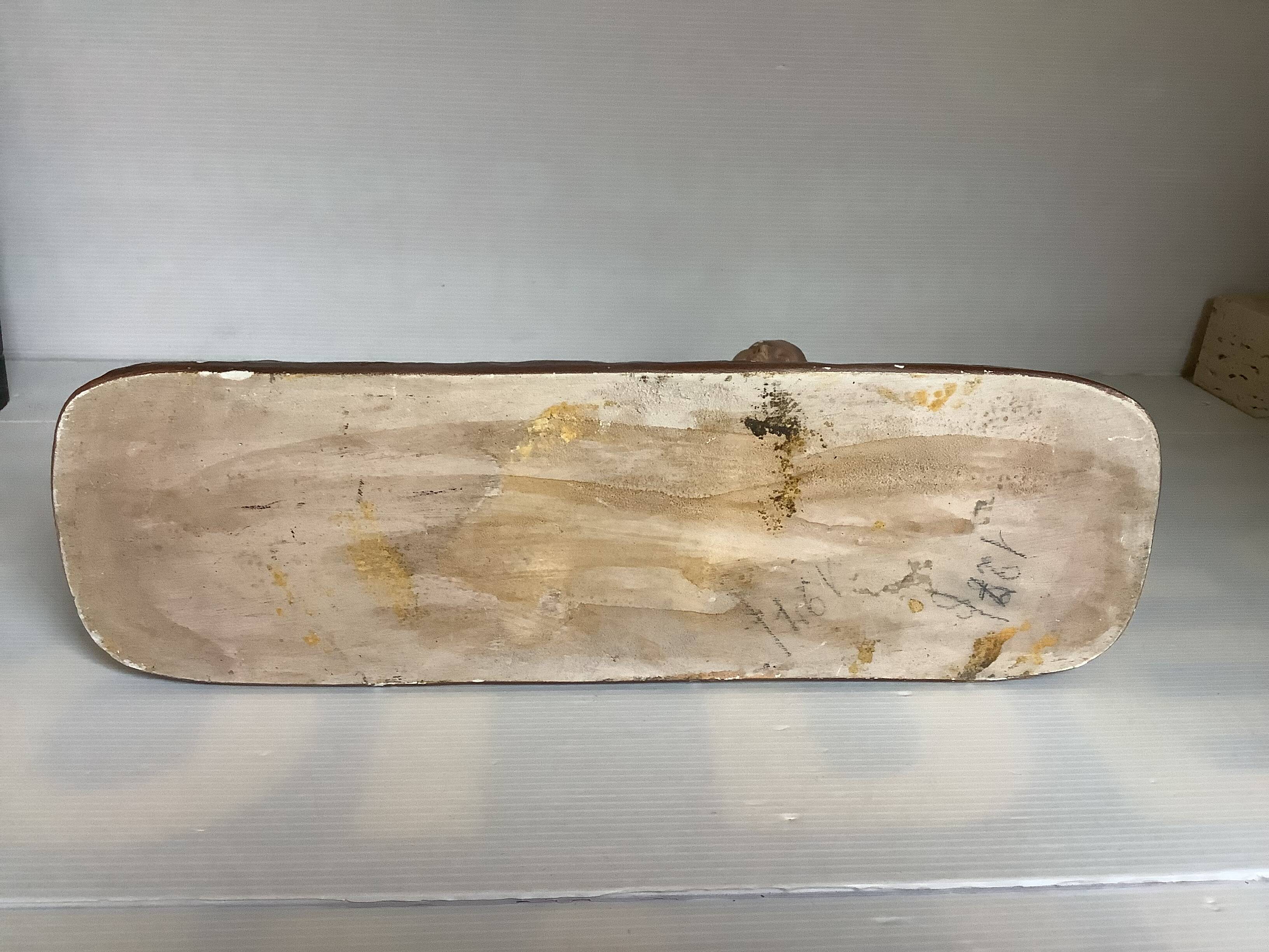 Art Deco statue of the woman with birds