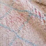 Moroccan Boujad rug in pink - 295 x 93 cm