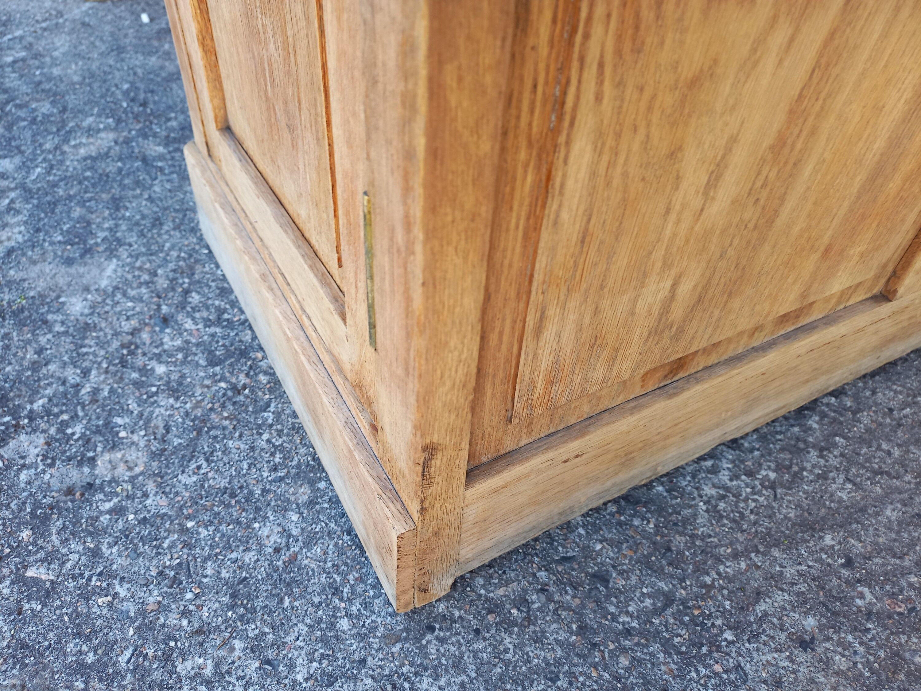 Minister's office in solid oak