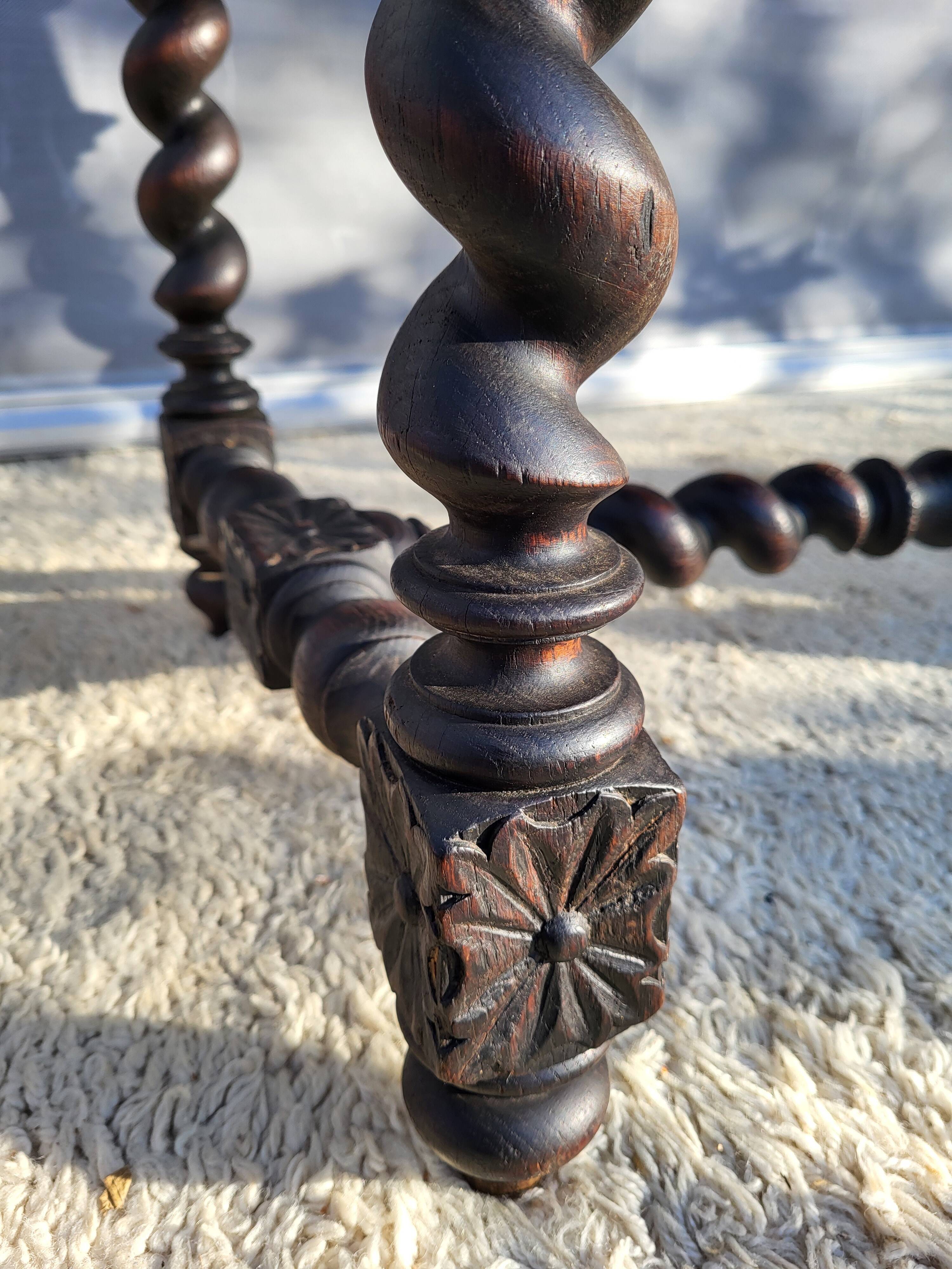 Louis XIII writing desk from the 19th century