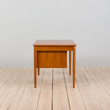 Danish Teak Model 130/1 Desk by Børge Mogensen for Søborg Møbelfabrik, freestanding 1950s