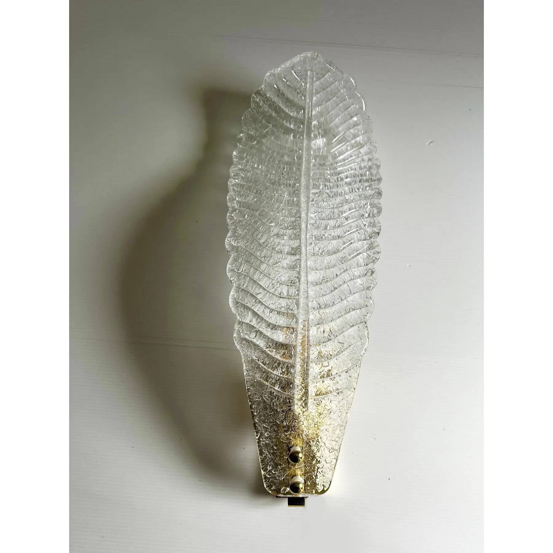 Romantic Venetian White Graniglia Leaf Murano Glass Wall Sconce Set