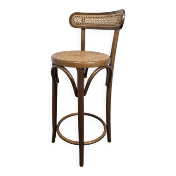Tabouret de bar en bois cintré avec assise et dossier en cannage