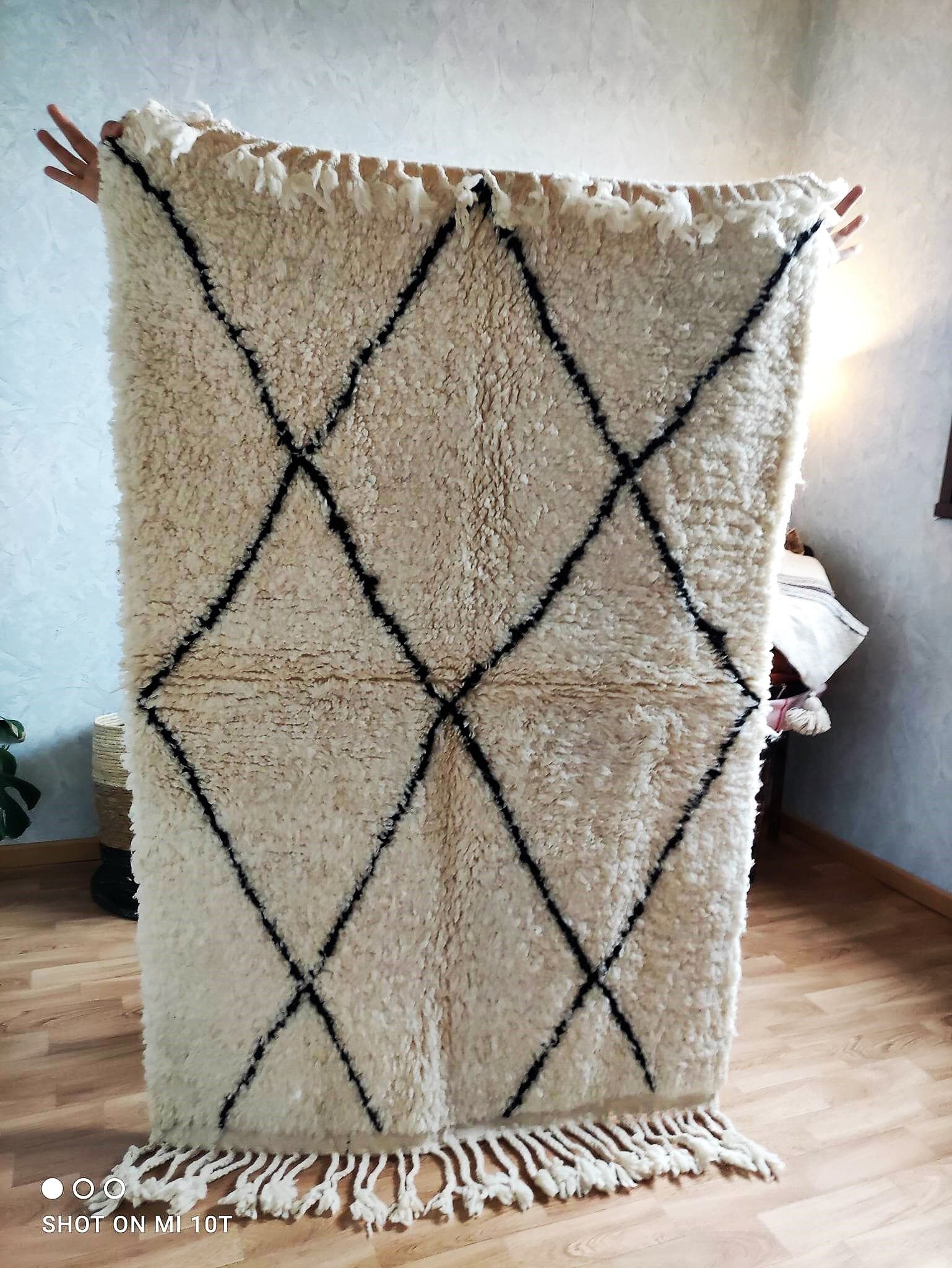 Berber carpet beni ouarain 1m65 by 95cm