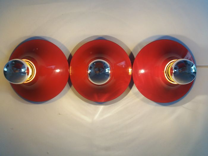 Three artemide "Teti" vico Magistretti sconces