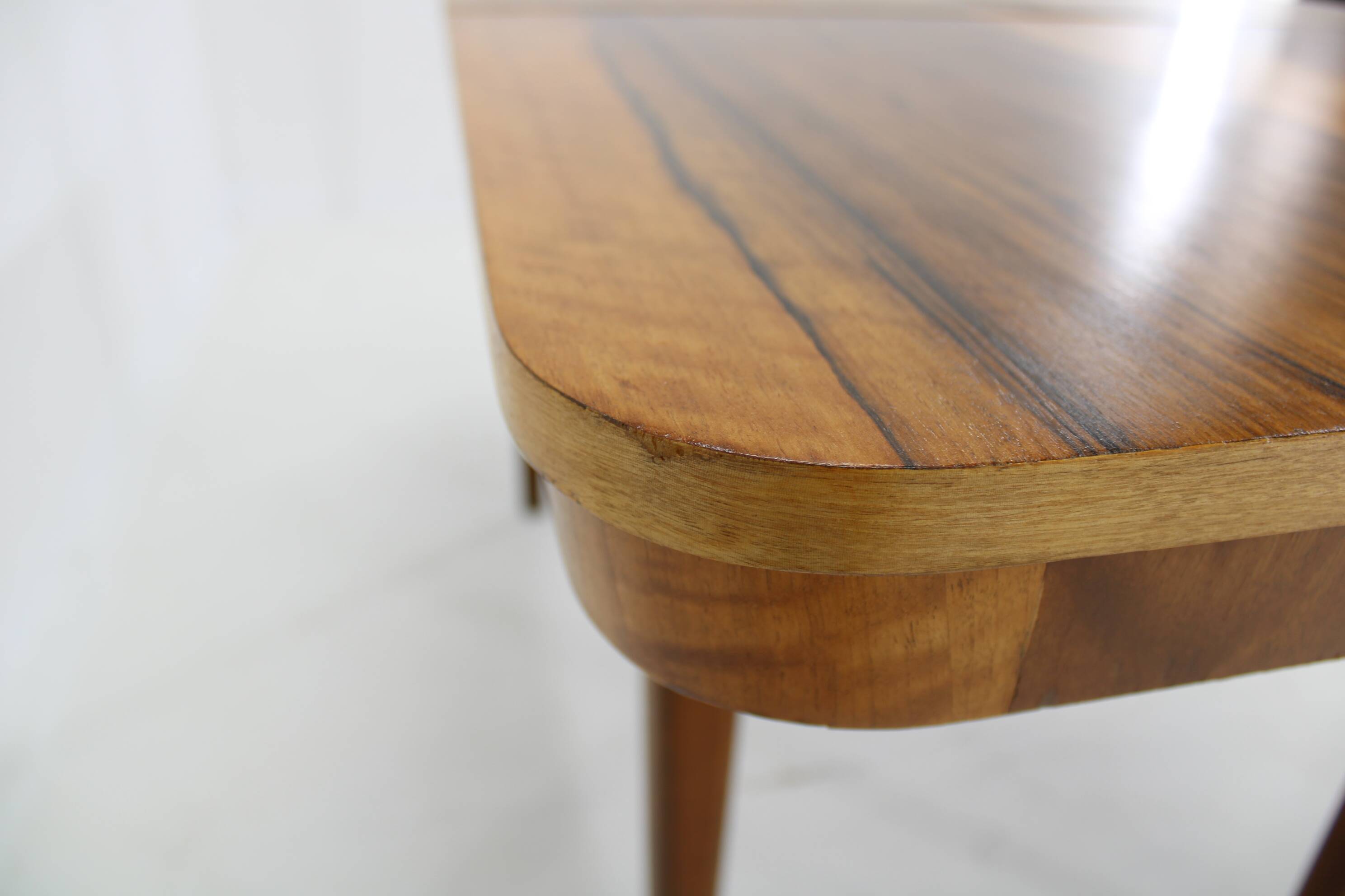 1940s Extendable Dining Table in Walnut, Czechoslovakia