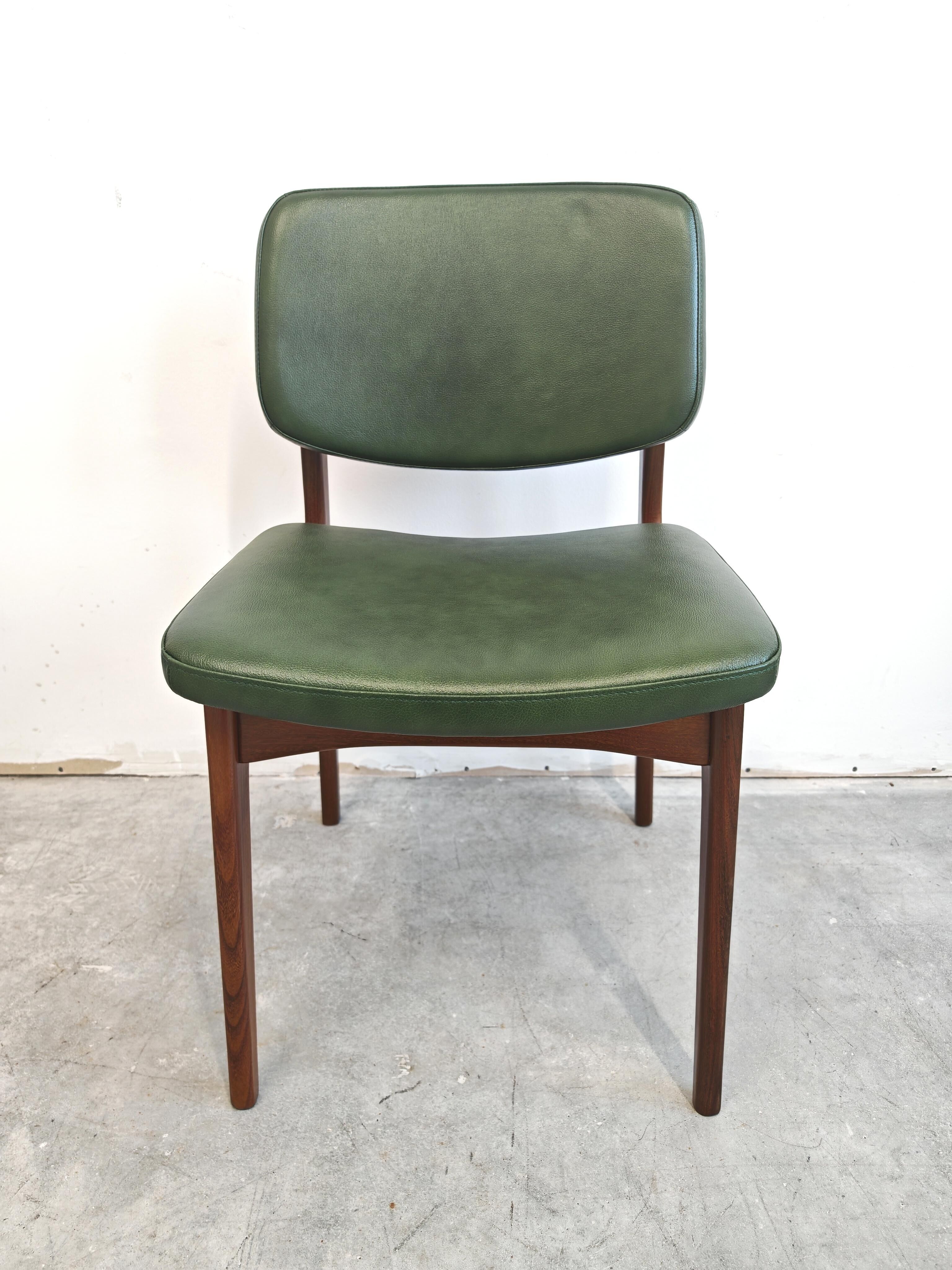Mid-Century Modern dining chair in teak and leather, Denmark 1960s
