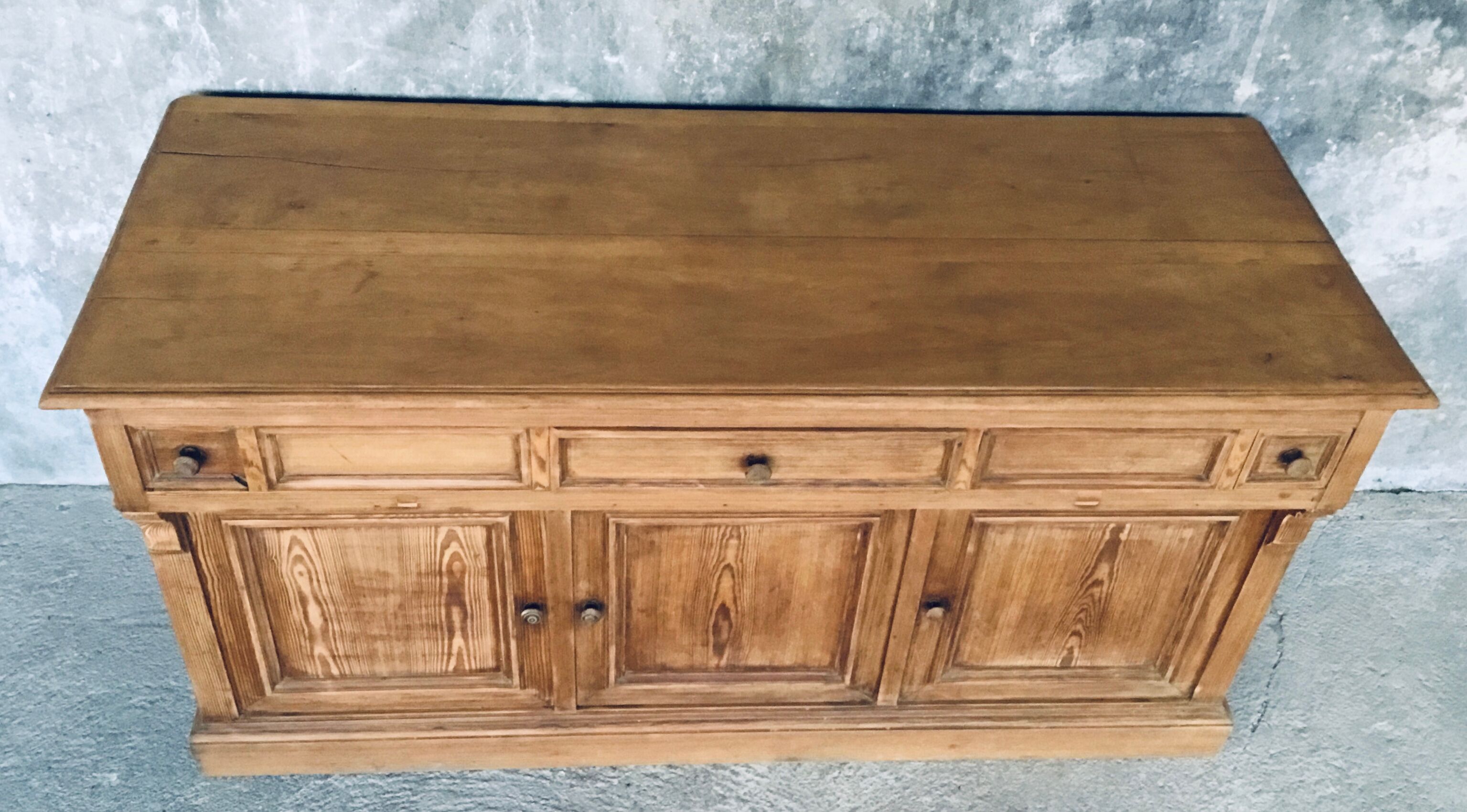 Counter or low sideboard in solid wood - craft furniture