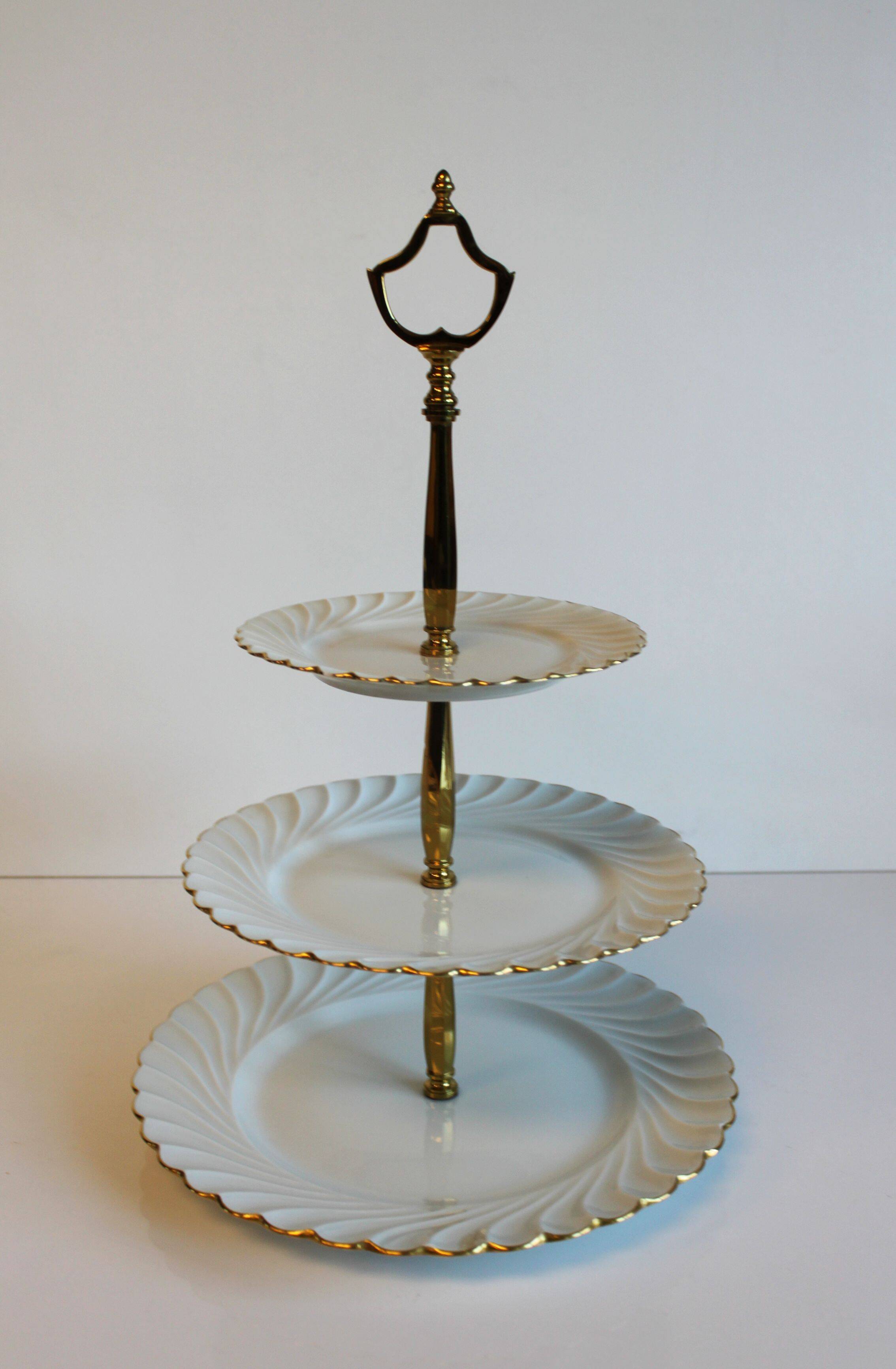 Maison Haviland 3-tier Limoges porcelain servant.