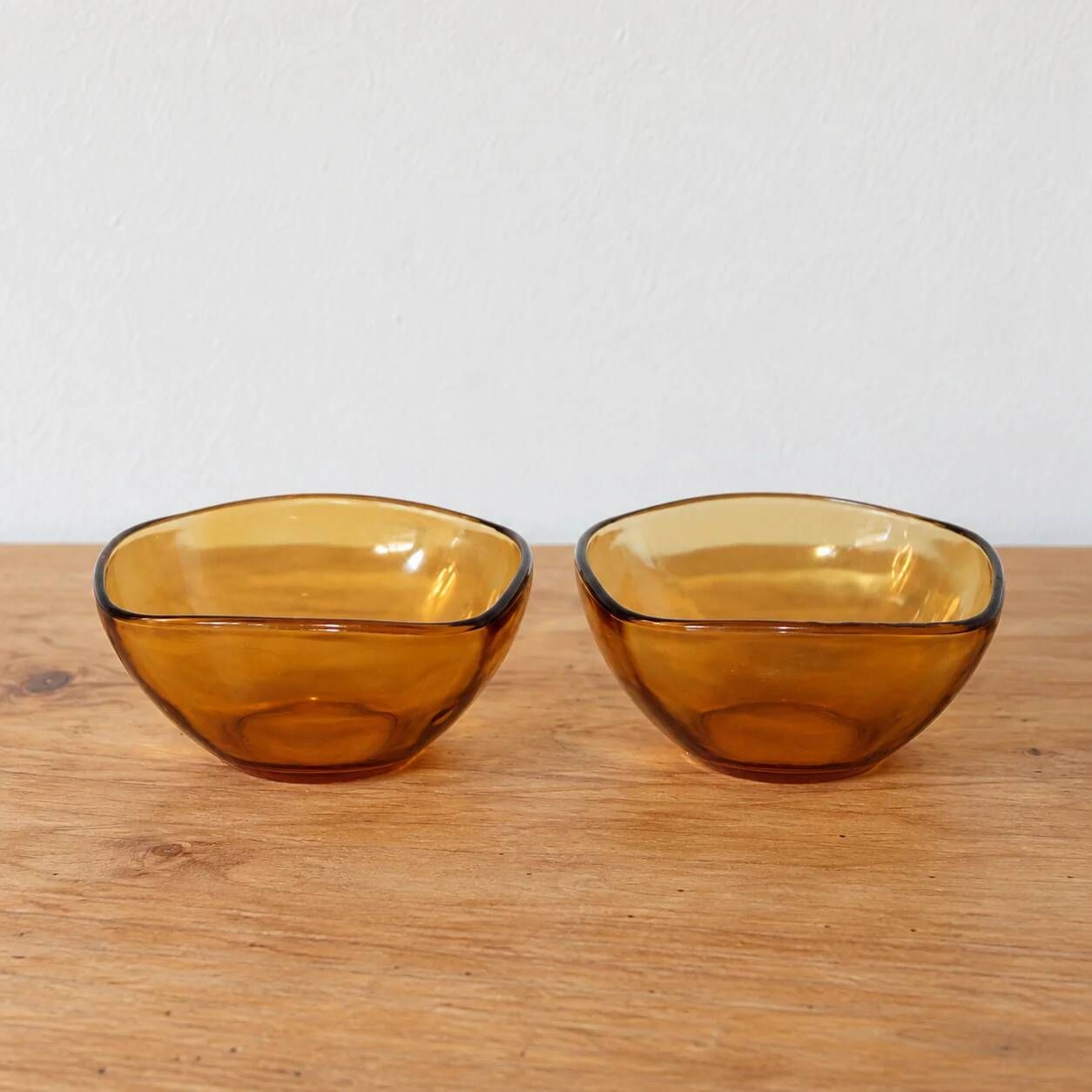 Set of 2 vintage amber glass ramekins – 1970s – Made in France