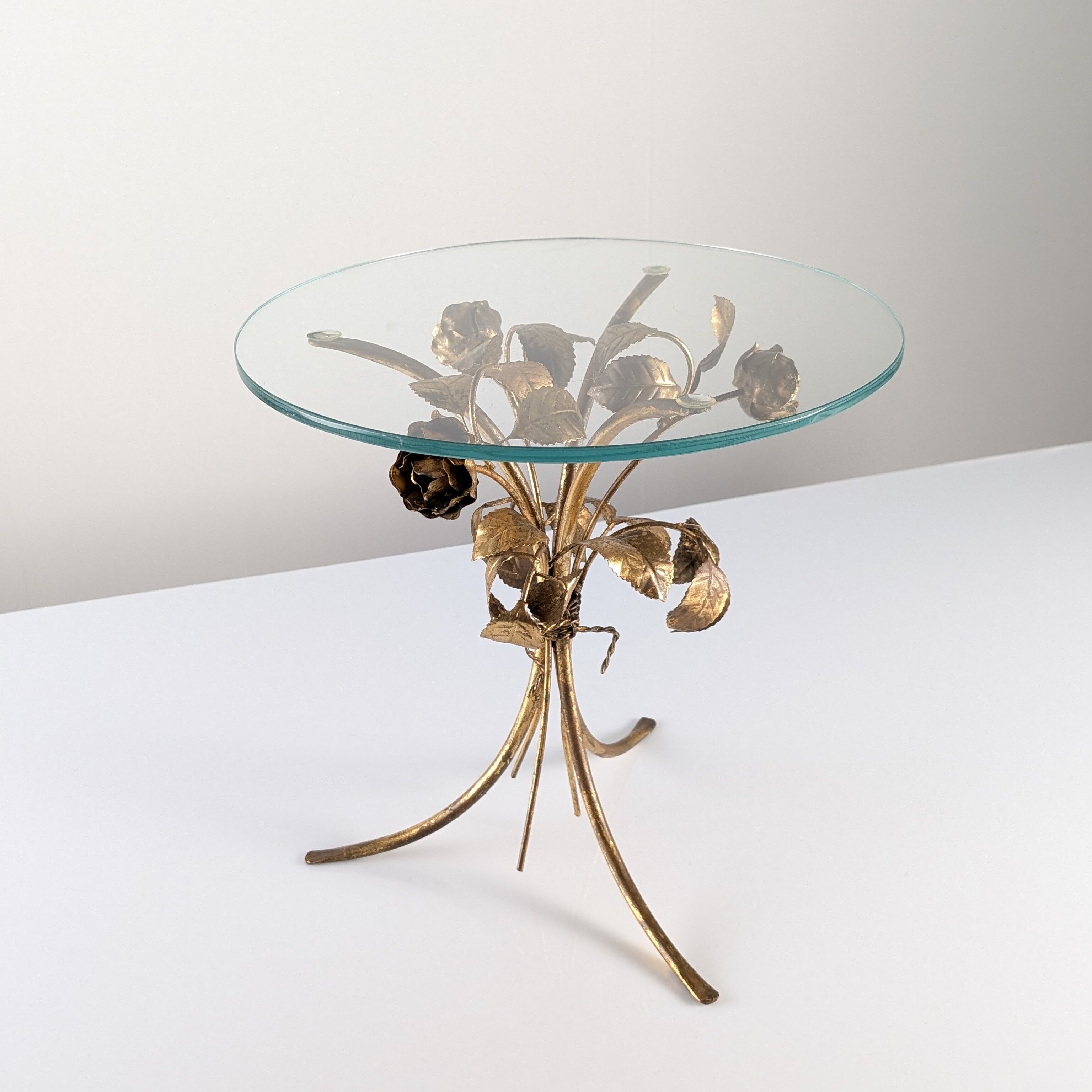 Mid-century side table in gilded metal with roses and glass top, 1970s