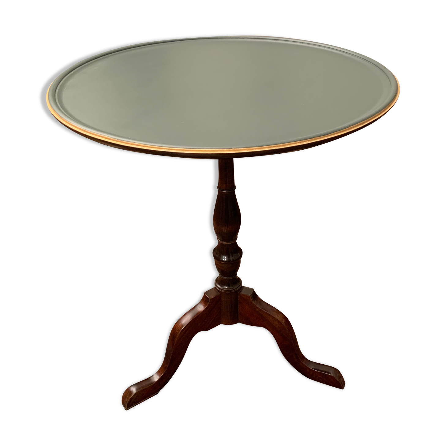 Round side table