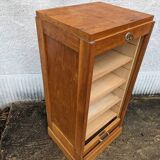 Curtain cabinet, filing cabinet